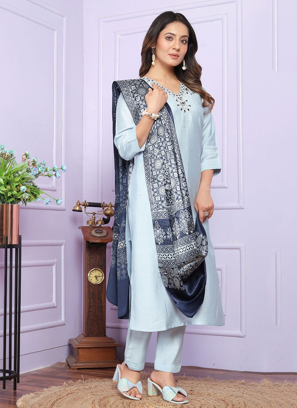 Muslin, Viscose Salwar Suit - T2838