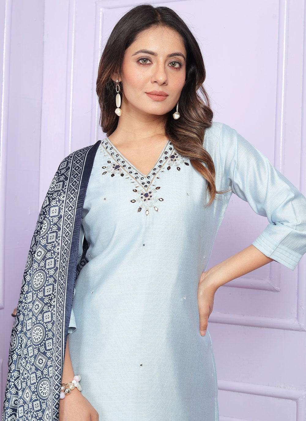 Muslin, Viscose Salwar Suit - T2838