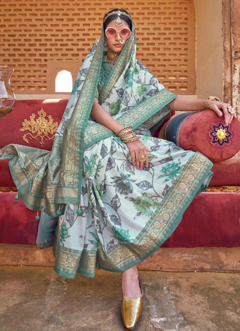 Border Work, Foliage Prints, Weaving Zari Silk Saree - S12095