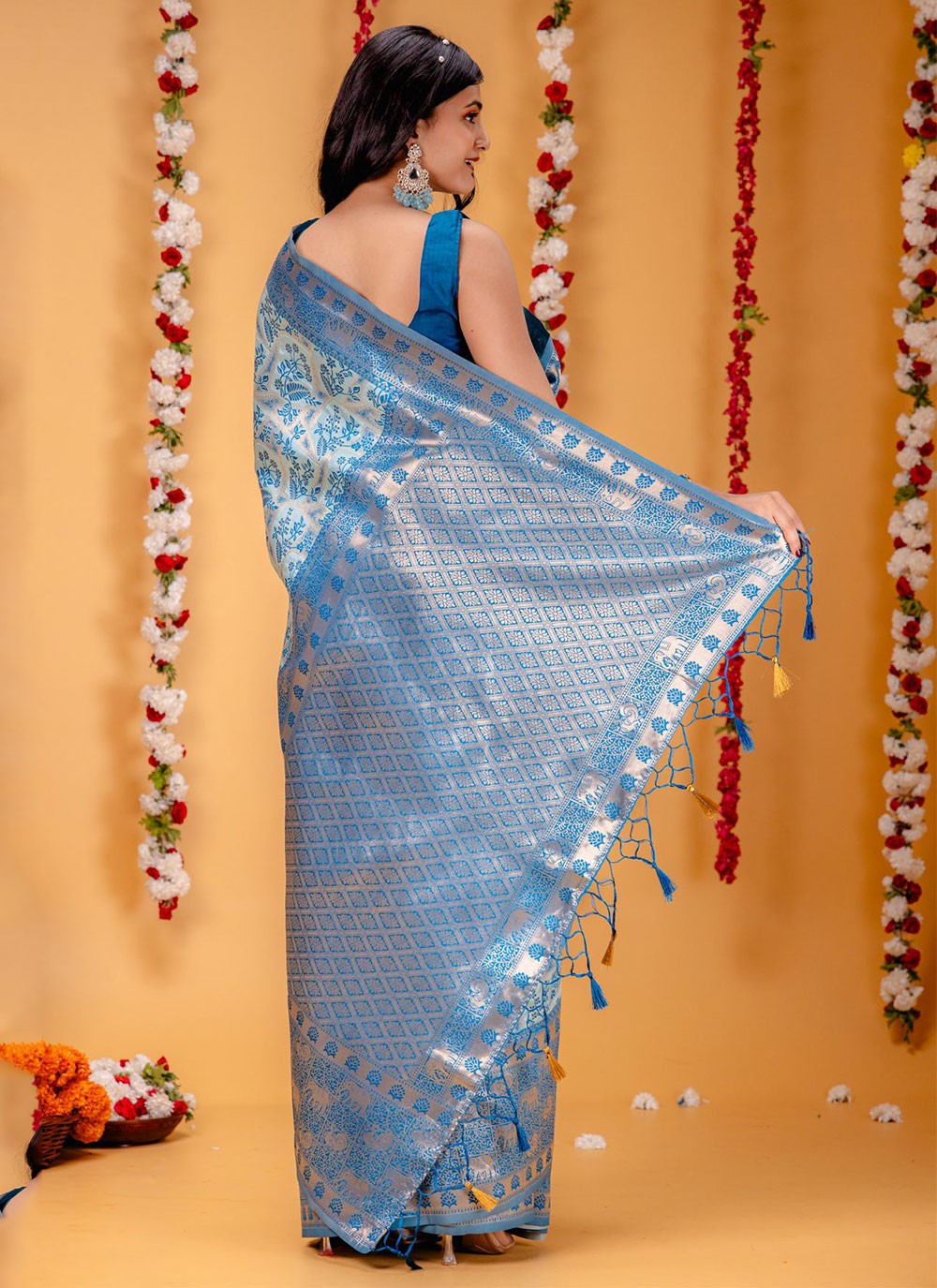 Classic Zari Kanjivaram Silk Saree - S7079