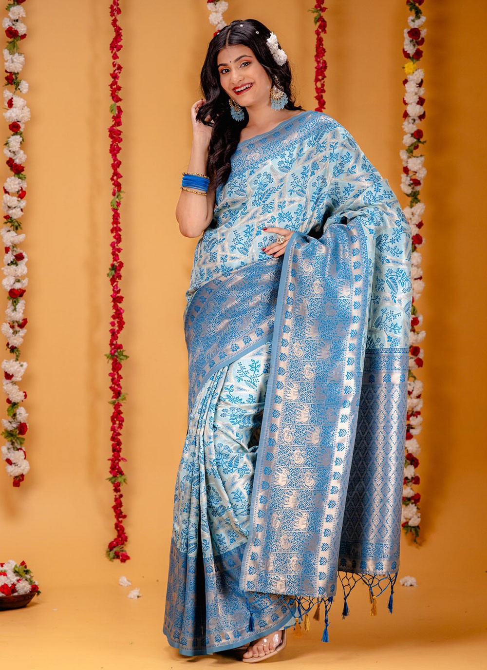 Classic Zari Kanjivaram Silk Saree - S7079