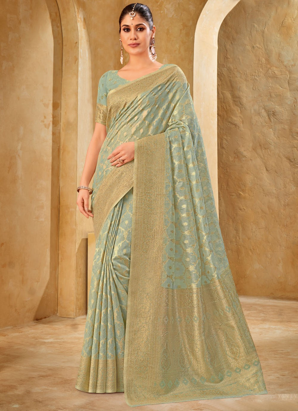 Classic Weaving Zari Silk Saree - S9932