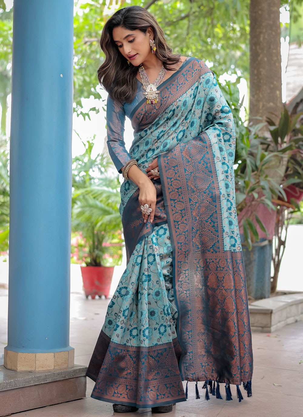 Woven, Zari Banarasi Silk Saree - S12280