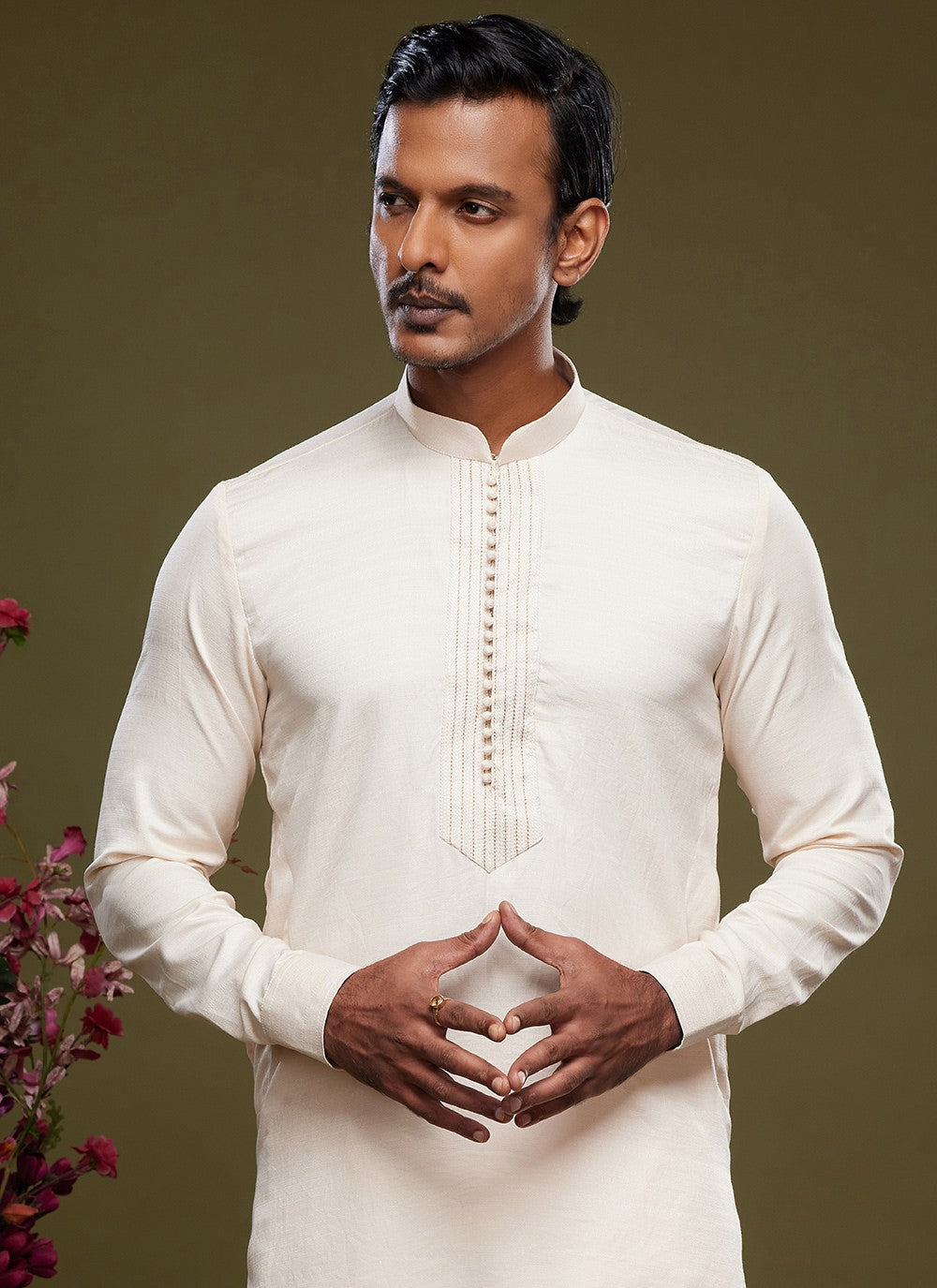 Thread Banarasi Silk Cream Kurta Pyjama - M6055