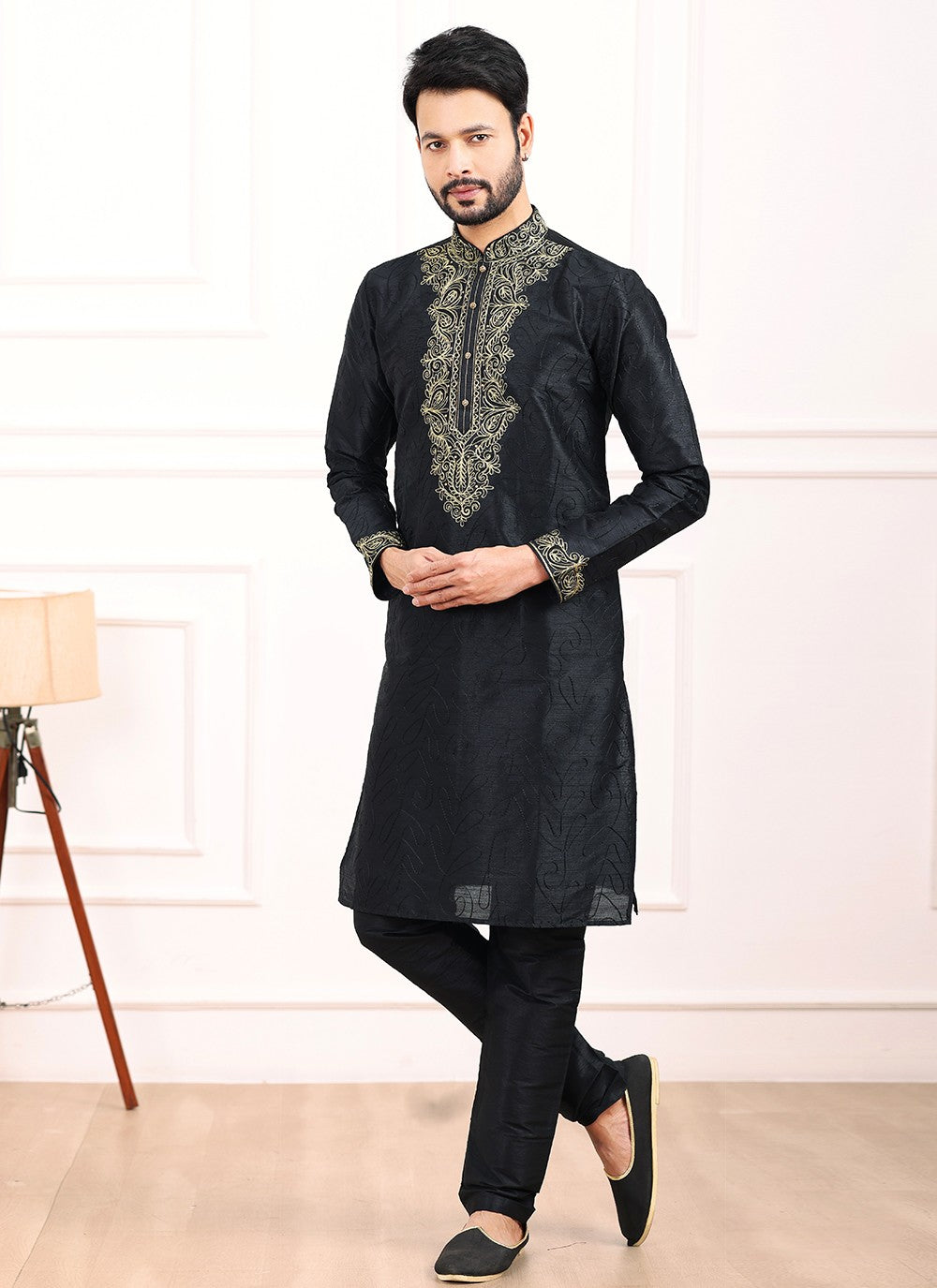 Thread Banarasi Silk Black Kurta Pyjama - M6137