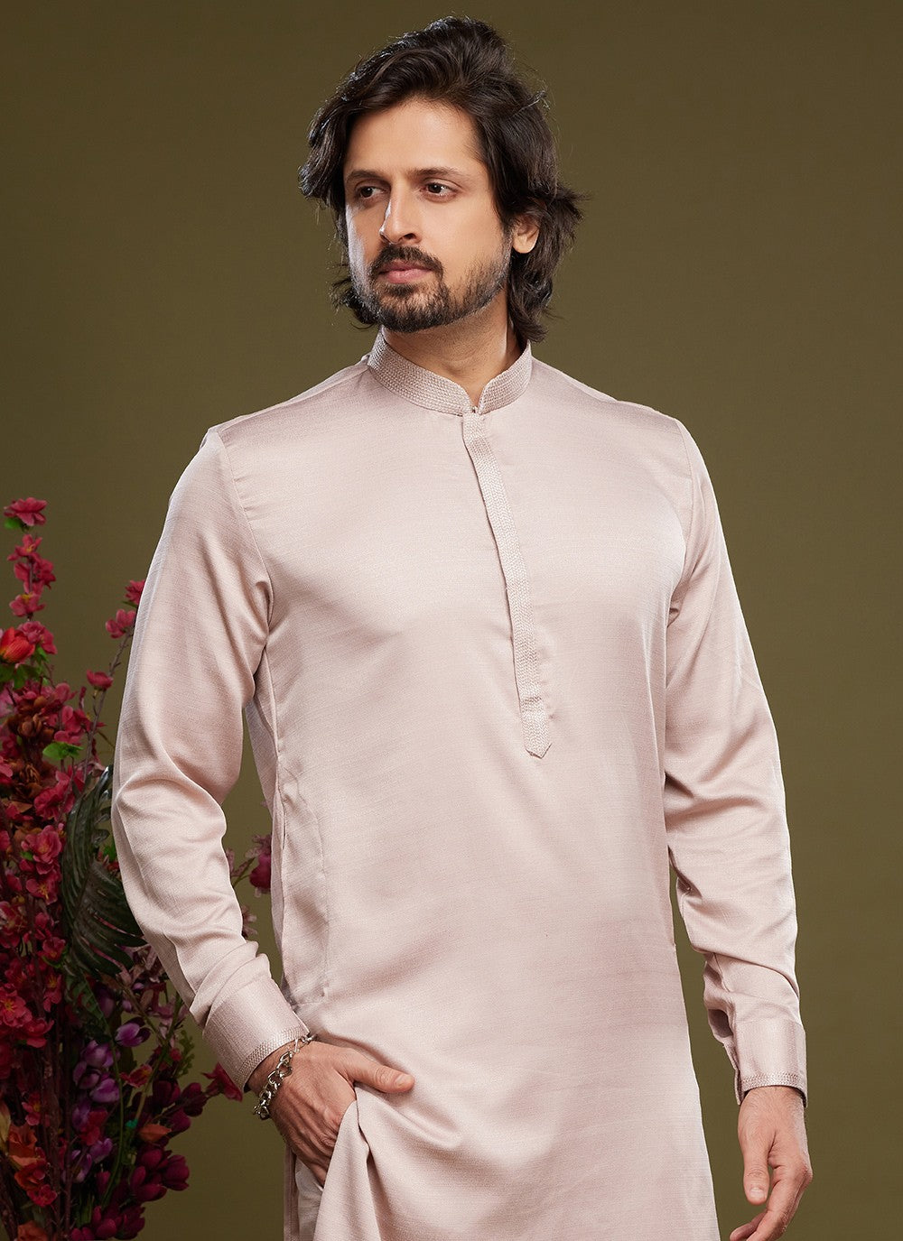 Thread Banarasi Silk Peach Kurta Pyjama - M6058