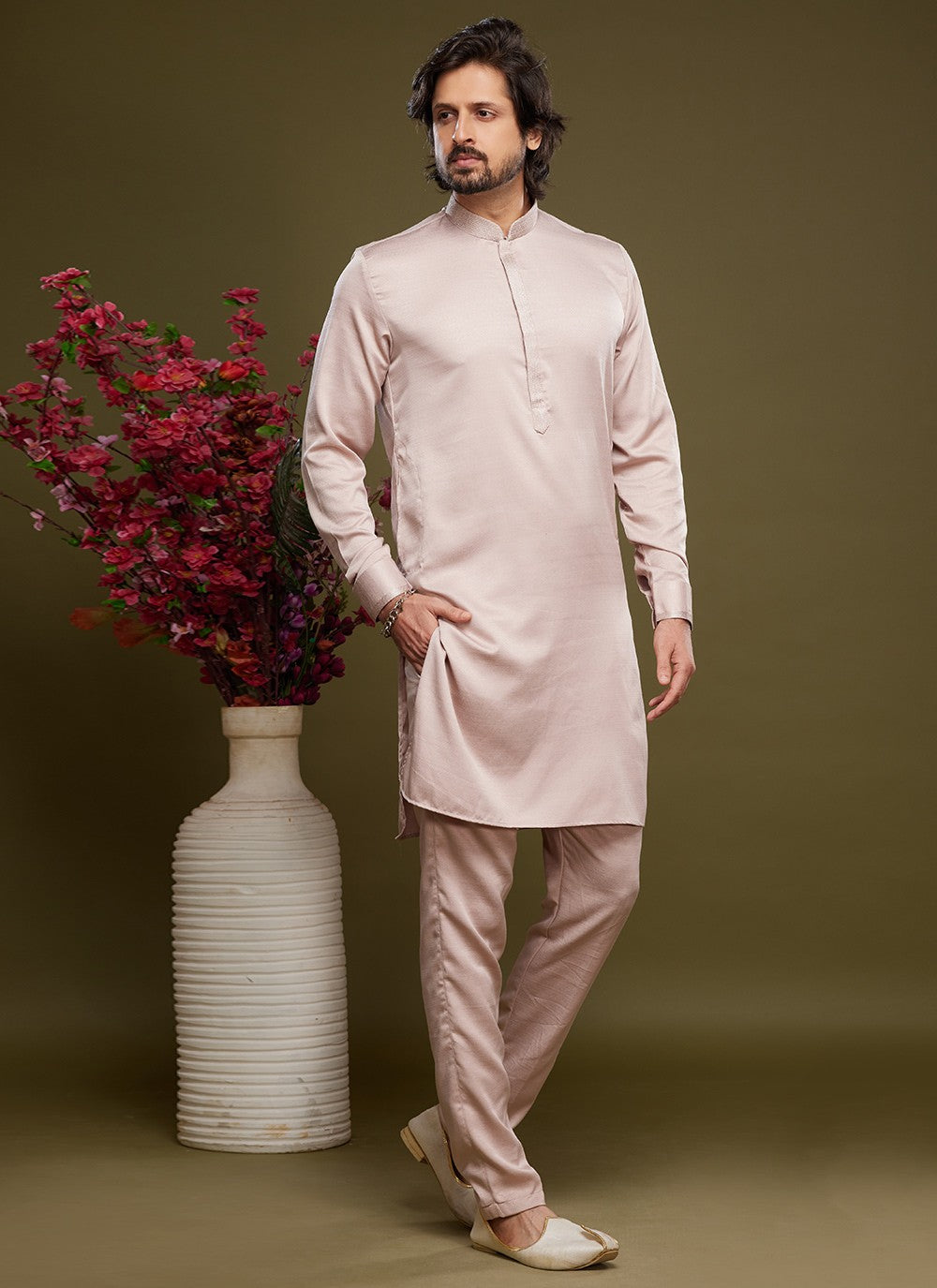 Thread Banarasi Silk Peach Kurta Pyjama - M6058