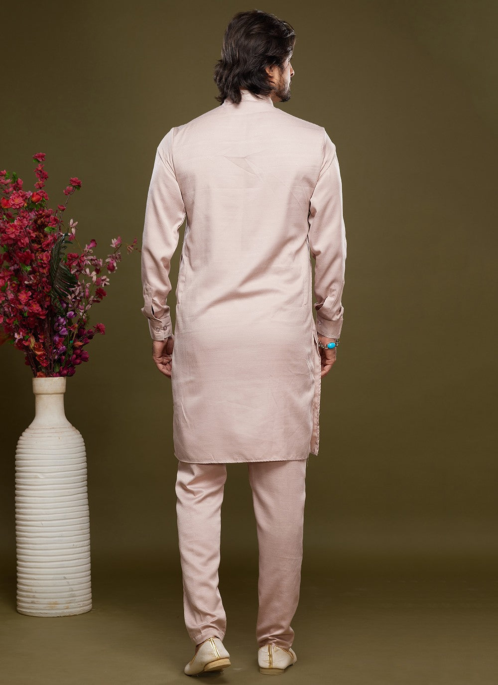 Thread Banarasi Silk Peach Kurta Pyjama - M6058