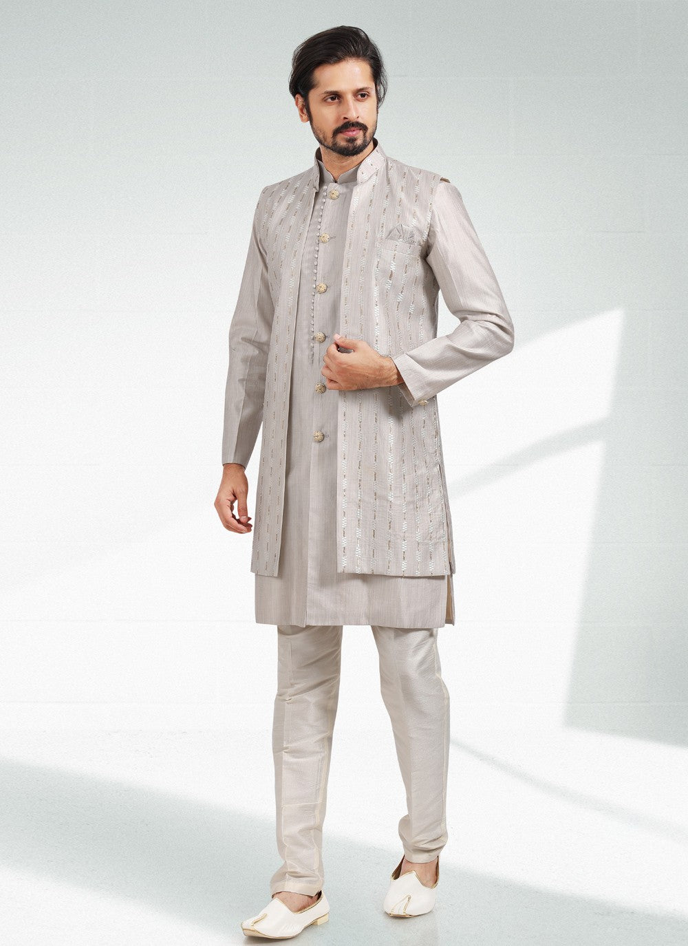 Thread Banarasi Silk Grey Kurta Payjama With Jacket - M4606