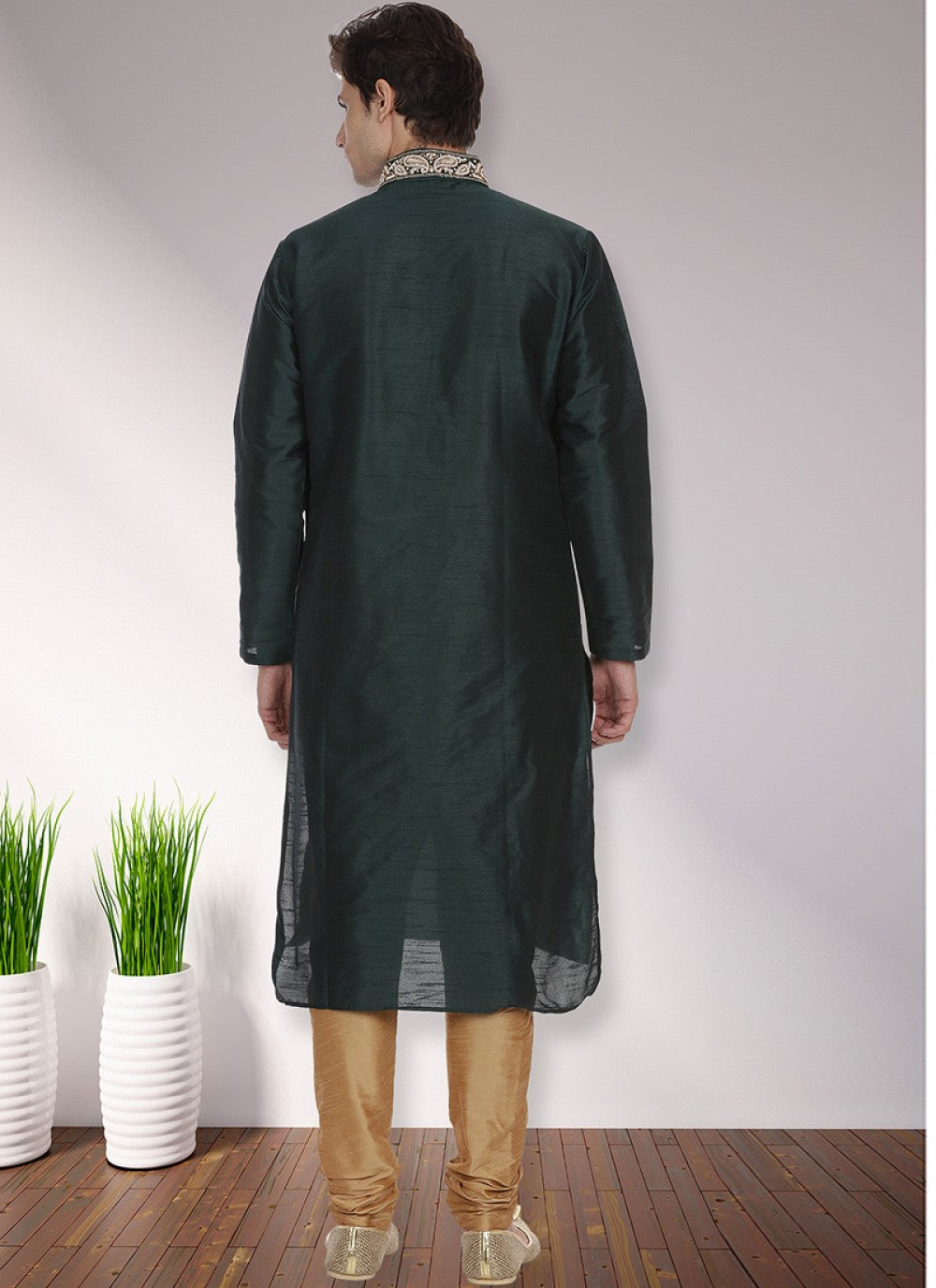 Patch Art Dupion Silk Green Kurta Pyjama - M1126