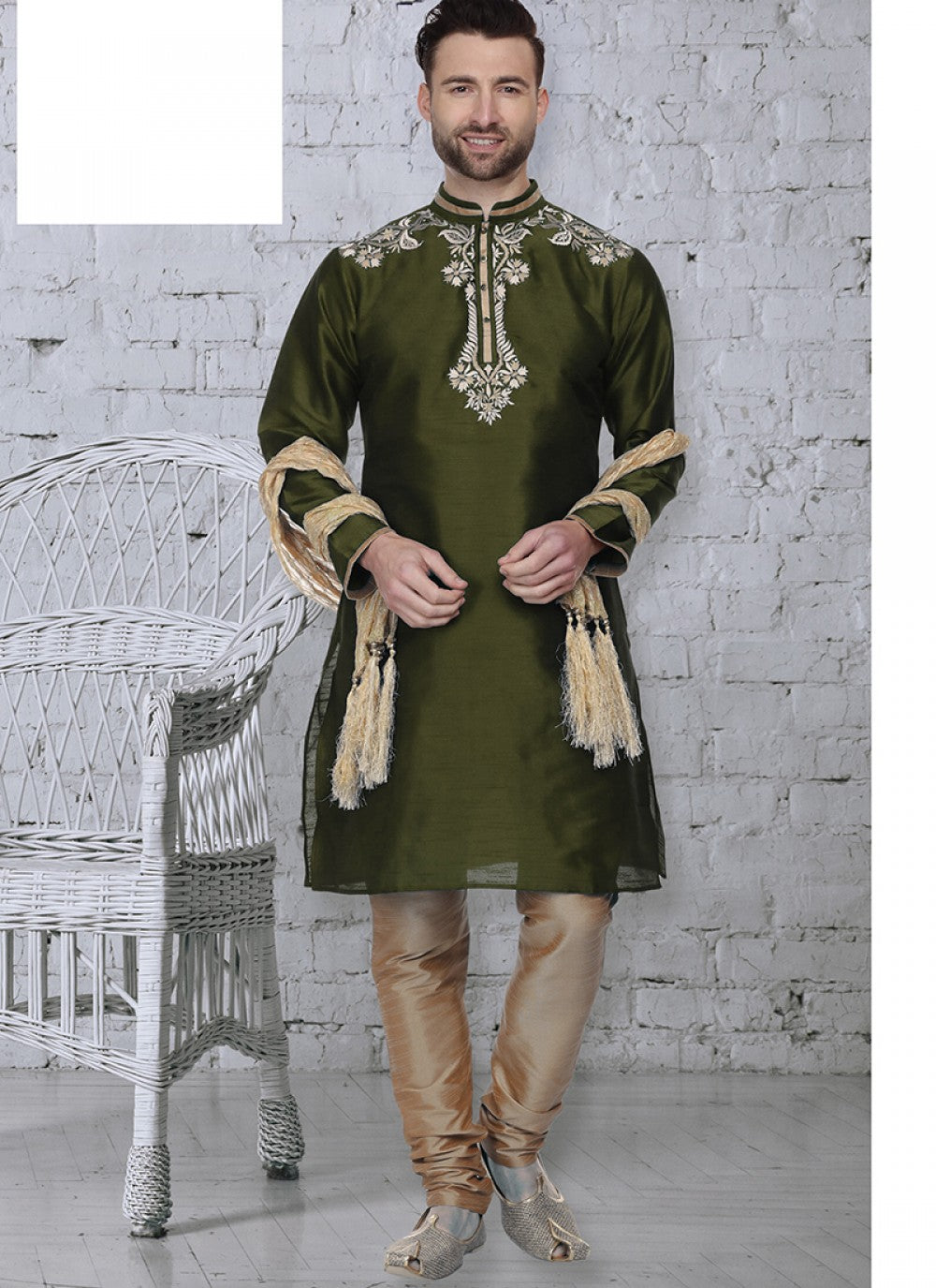 Embroidered Art Dupion Silk Green Kurta Pyjama - M1502