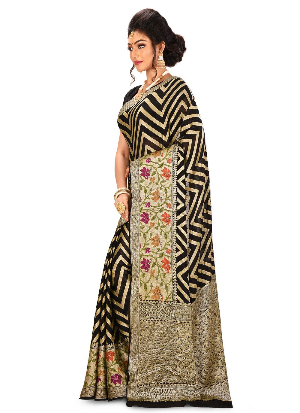 Contemporary Weaving Zari Banarasi Silk Saree - S0376