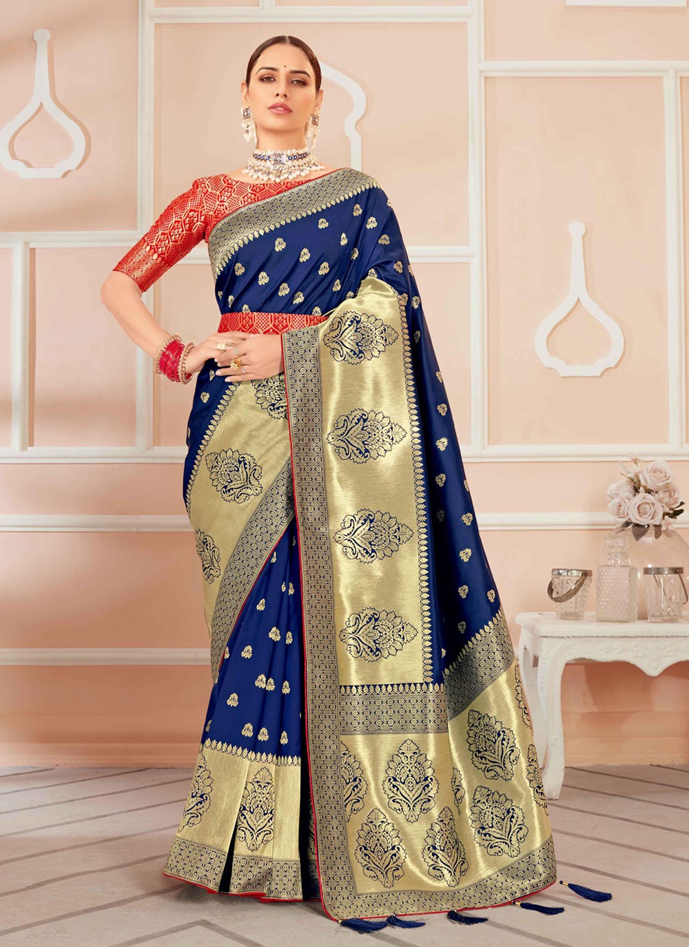 Traditional Weaving Zari Banarasi Silk Saree - S1196