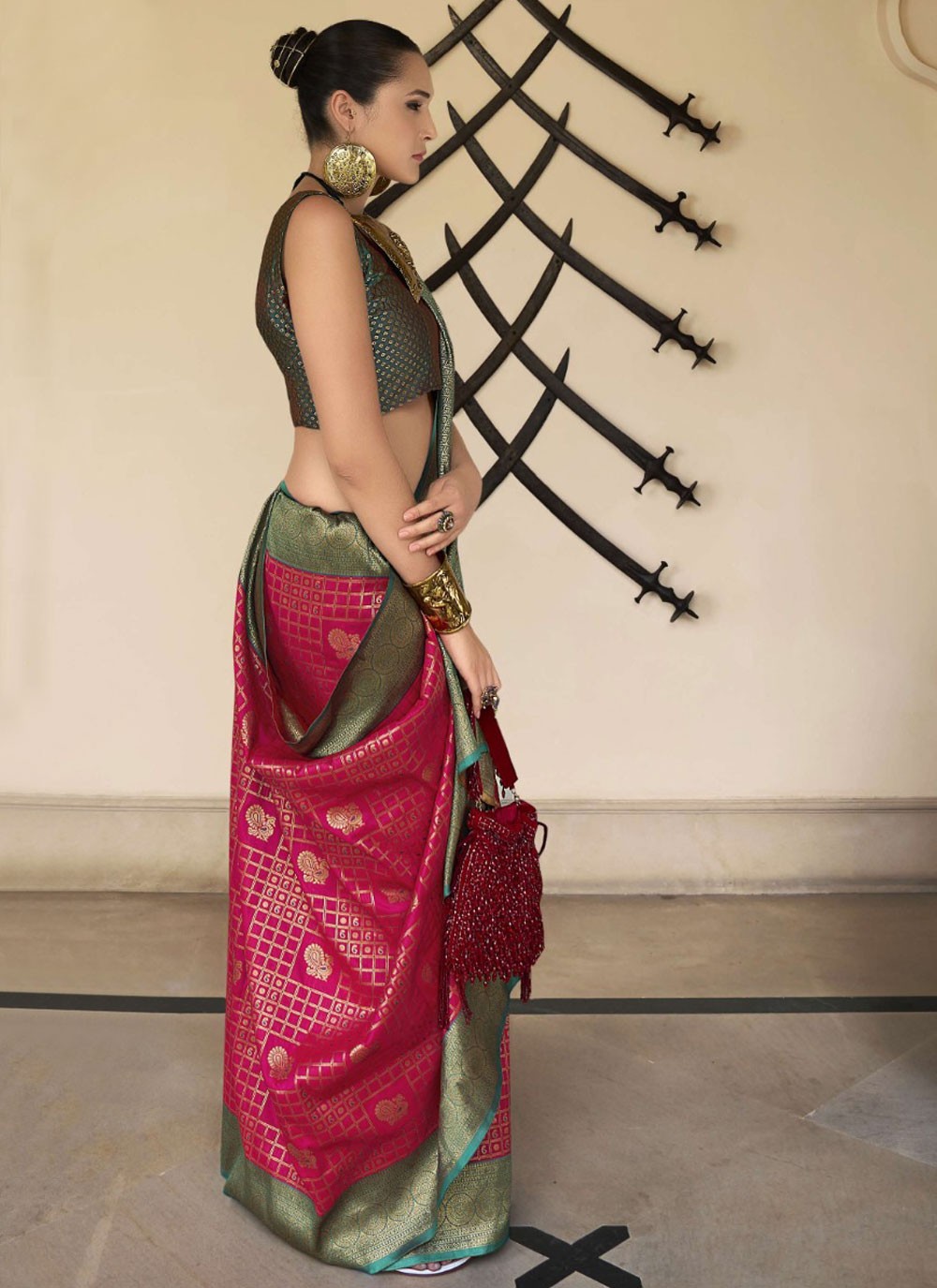 Classic Weaving Zari Banarasi Silk Saree - S10211