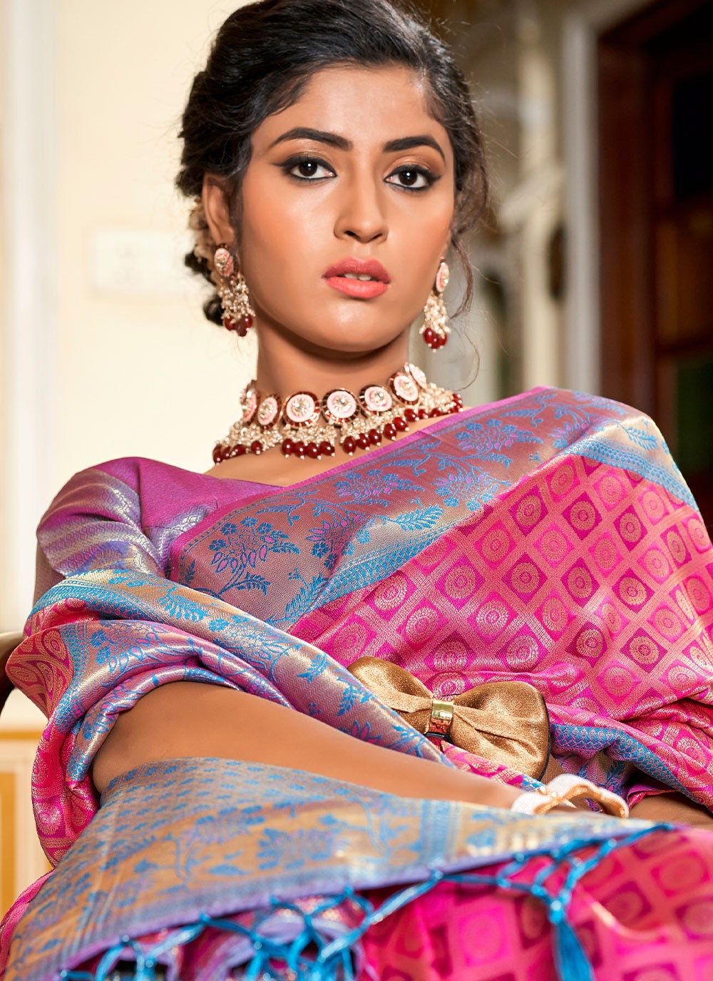 Contemporary Jacquard Work Banarasi Silk Saree - S2563