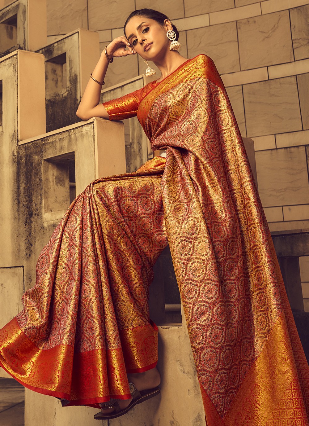 Classic Weaving Zari Banarasi Silk Saree - S3752