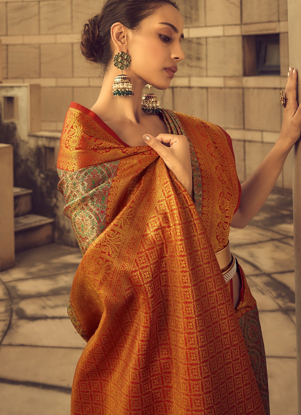 Classic Weaving Zari Banarasi Silk Saree - S3752