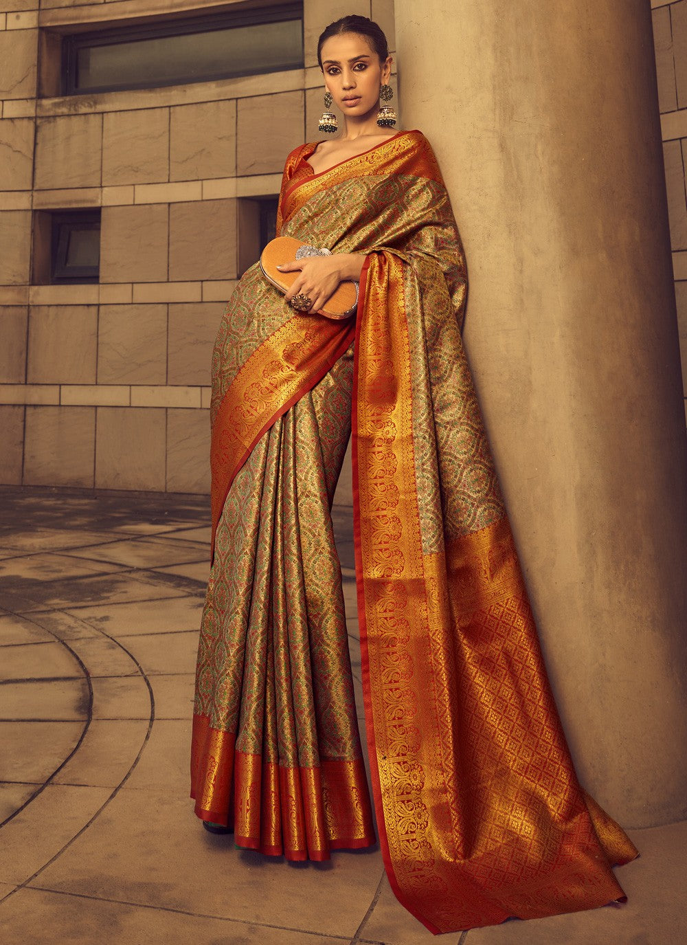 Classic Weaving Zari Banarasi Silk Saree - S3752