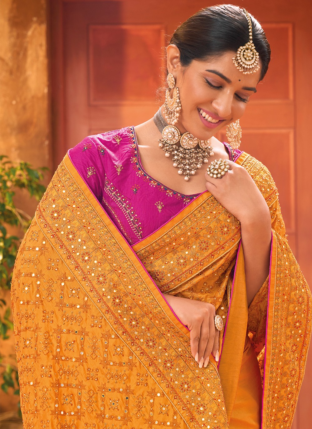 Trendy Cutdana Banarasi Silk Saree - S5228