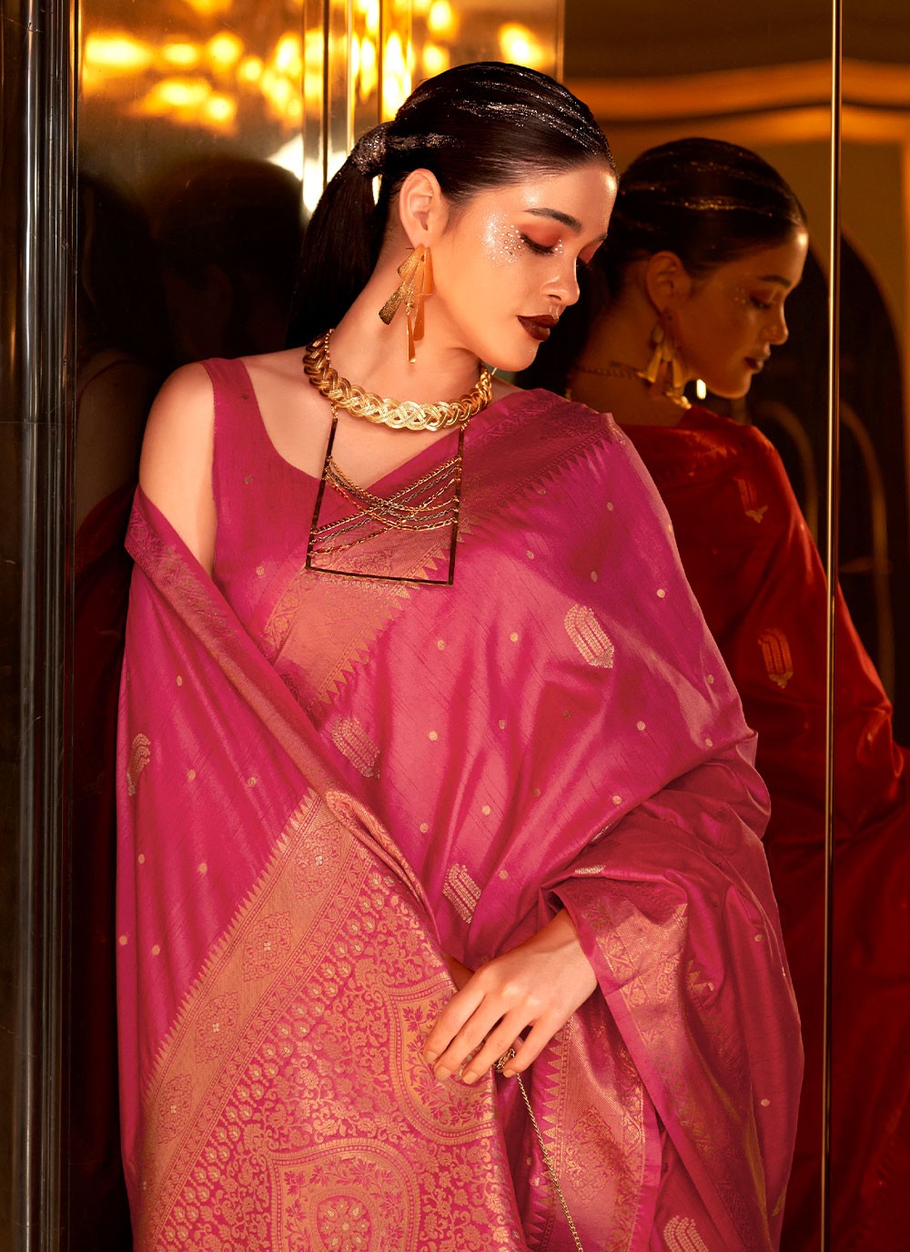 Classic Weaving Zari Banarasi Silk Saree - S3079