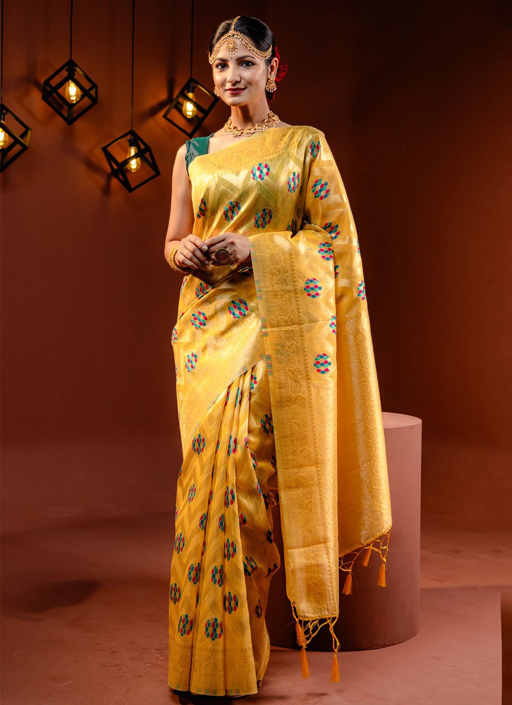 Classic Zari Kanjivaram Silk Saree - S7079