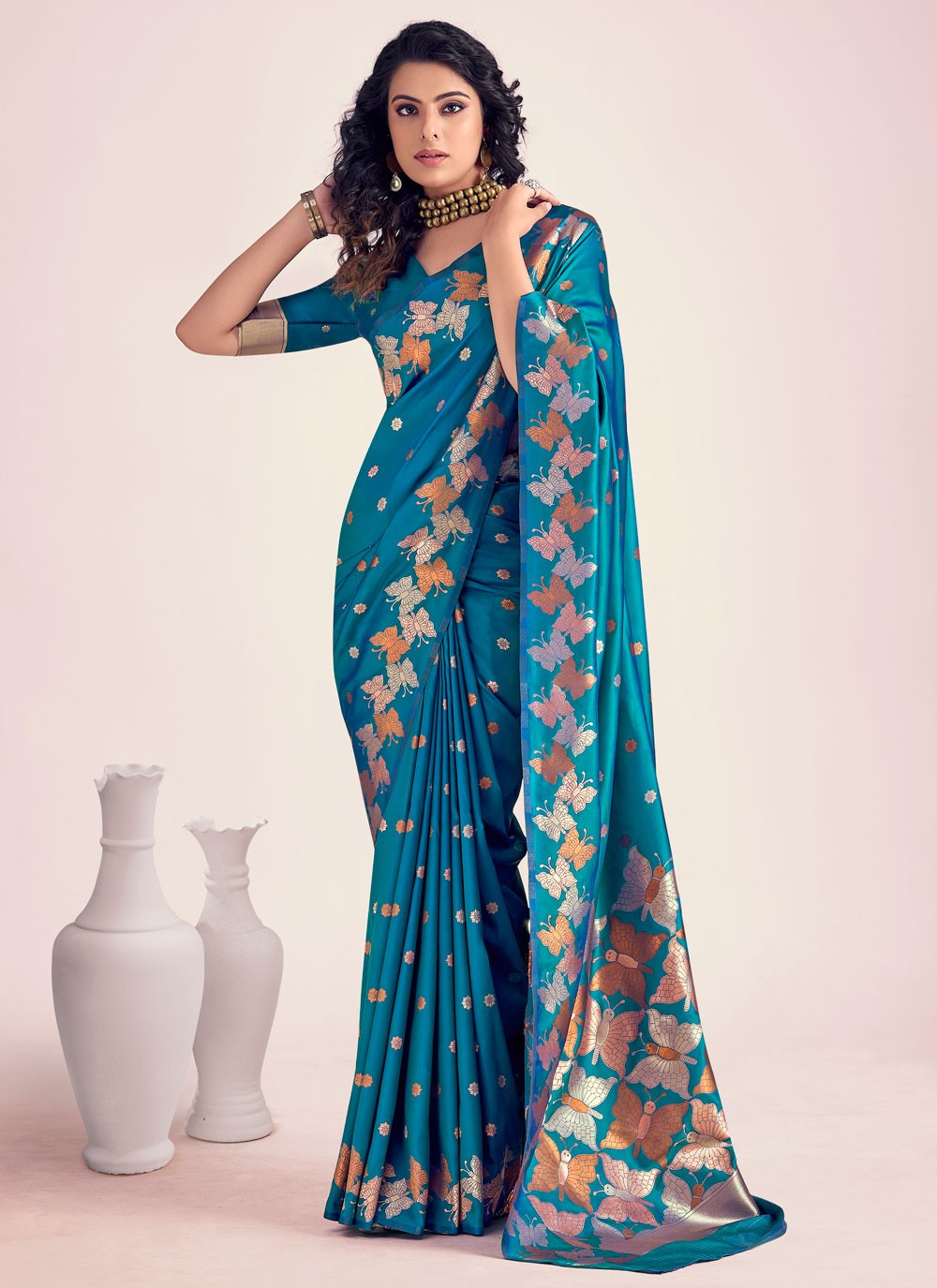 Classic Weaving Zari Banarasi Silk Saree - S6066