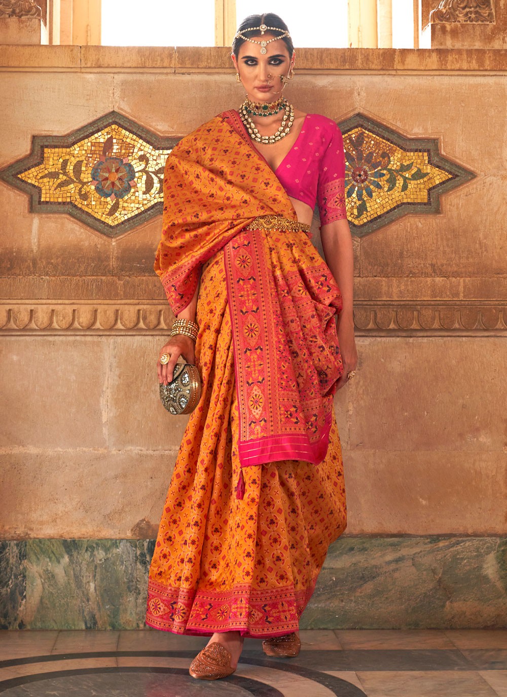 Trendy Weaving Zari Banarasi Silk Saree - S4770