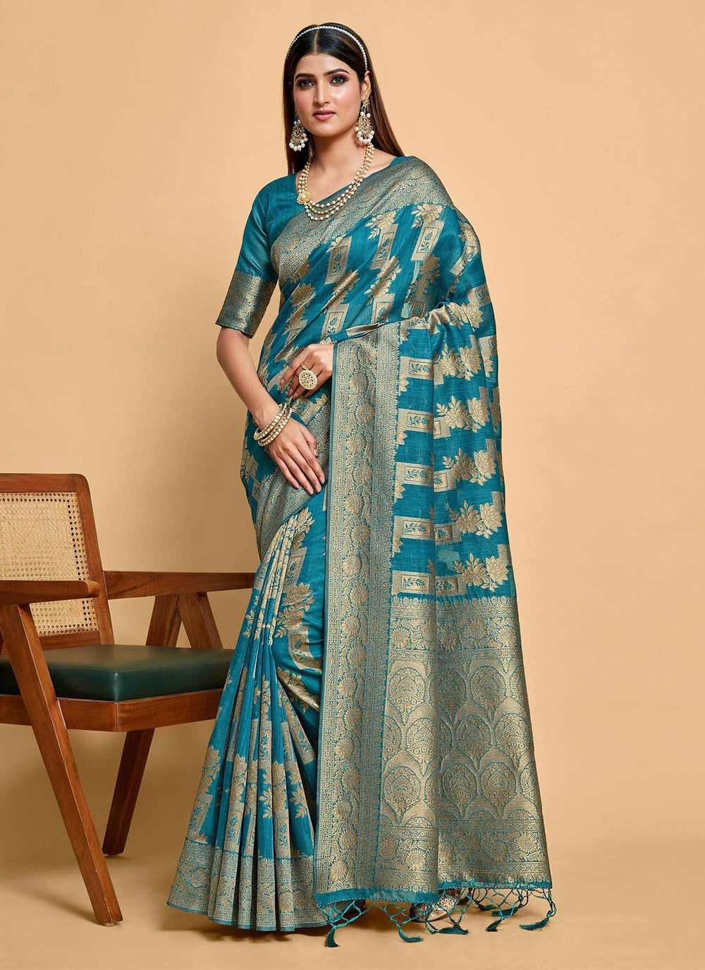 Classic Weaving Zari Kanjivaram Silk Saree - S5315