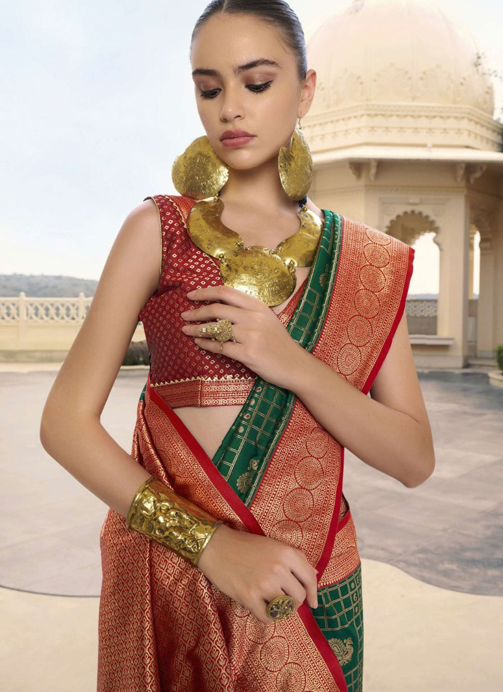 Classic Weaving Zari Banarasi Silk Beige Saree - S11078