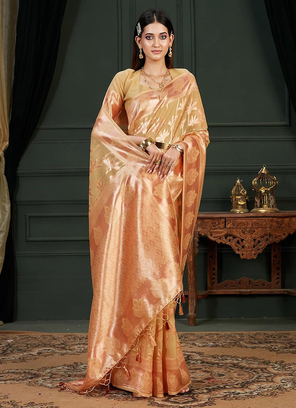 Classic Weaving Zari Kanjivaram Silk Saree - S5322