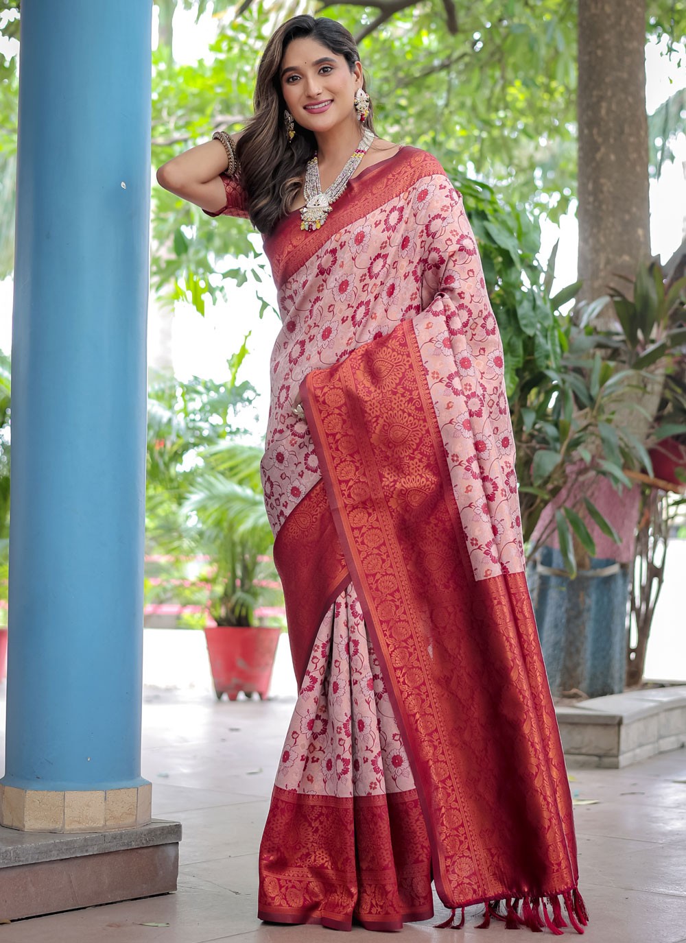 Woven, Zari Banarasi Silk Saree - S12280