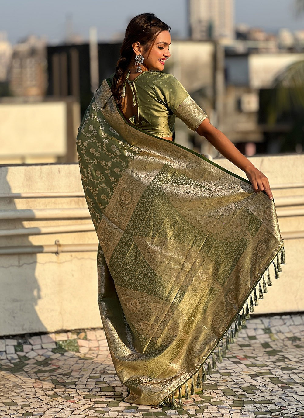 Traditional Woven Banarasi Silk Saree - S10347