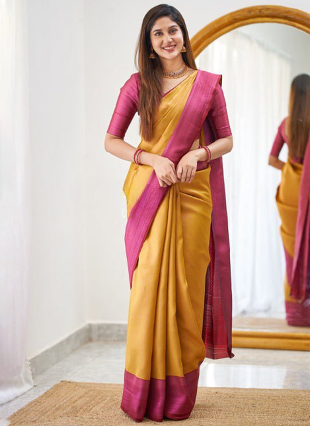 Trendy Woven Banarasi Silk Saree - S5140