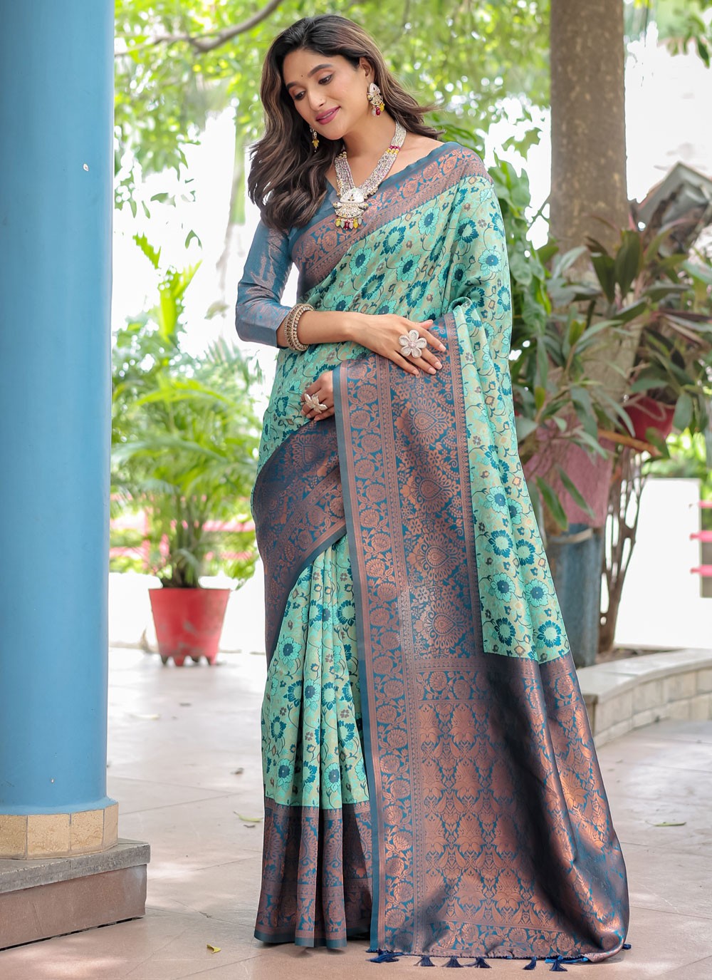 Woven, Zari Banarasi Silk Saree - S12280