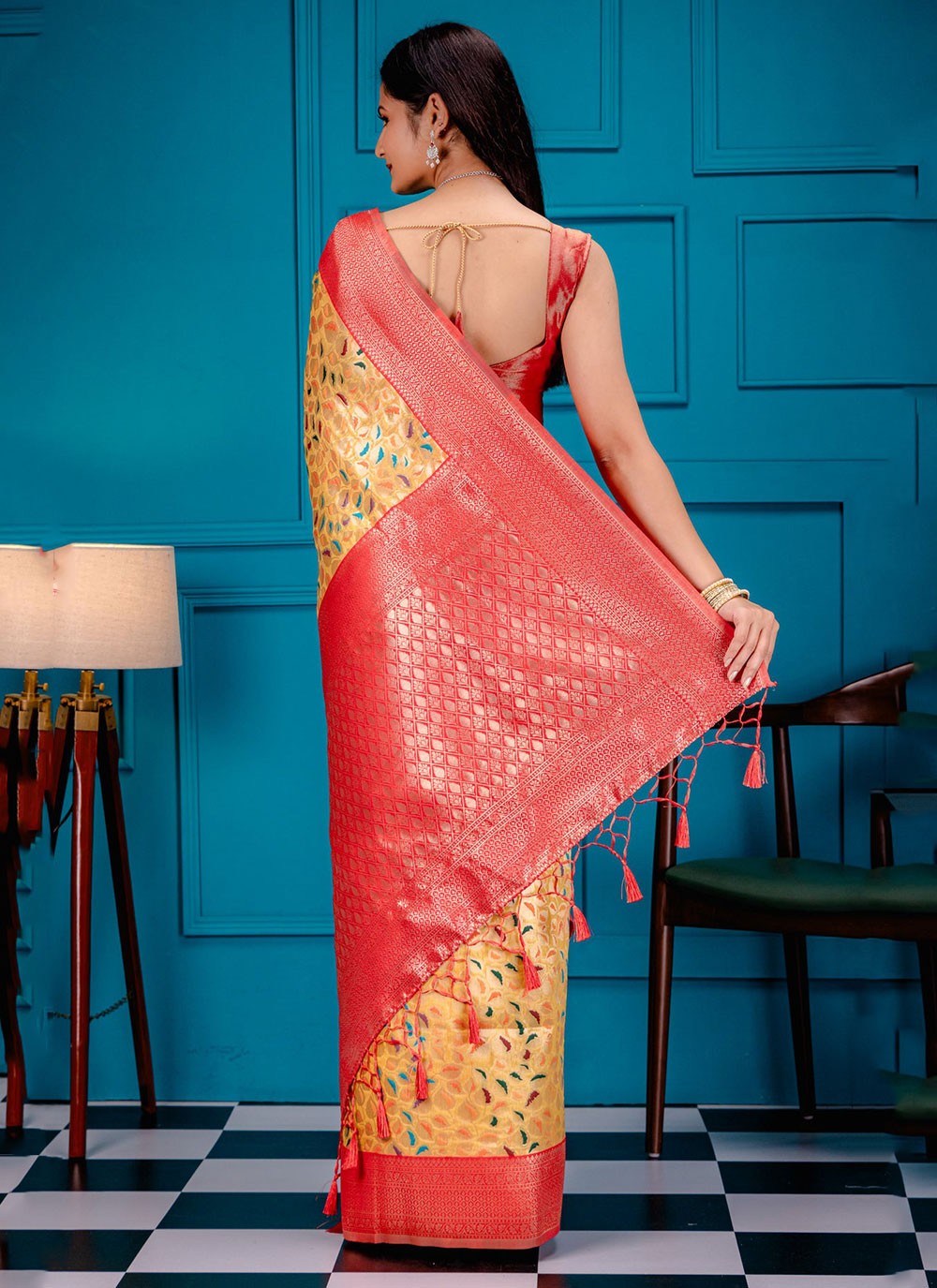 Classic Zari Kanjivaram Silk Saree - S7079