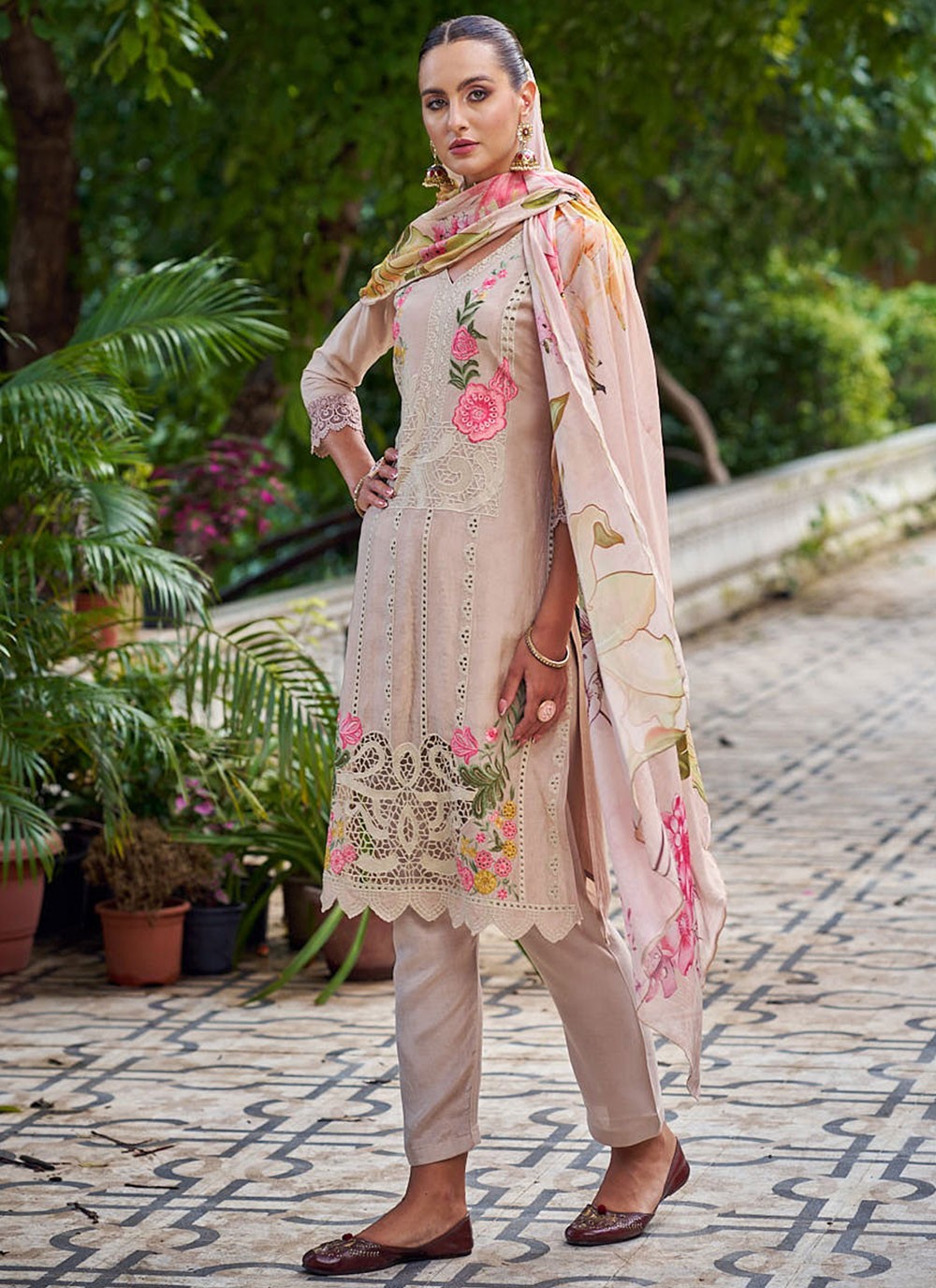 Cut Work Muslin Salwar Suit - T4287