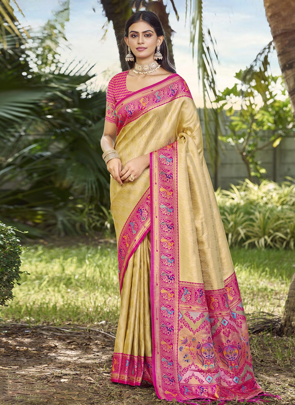 Woven Silk Saree - S12148