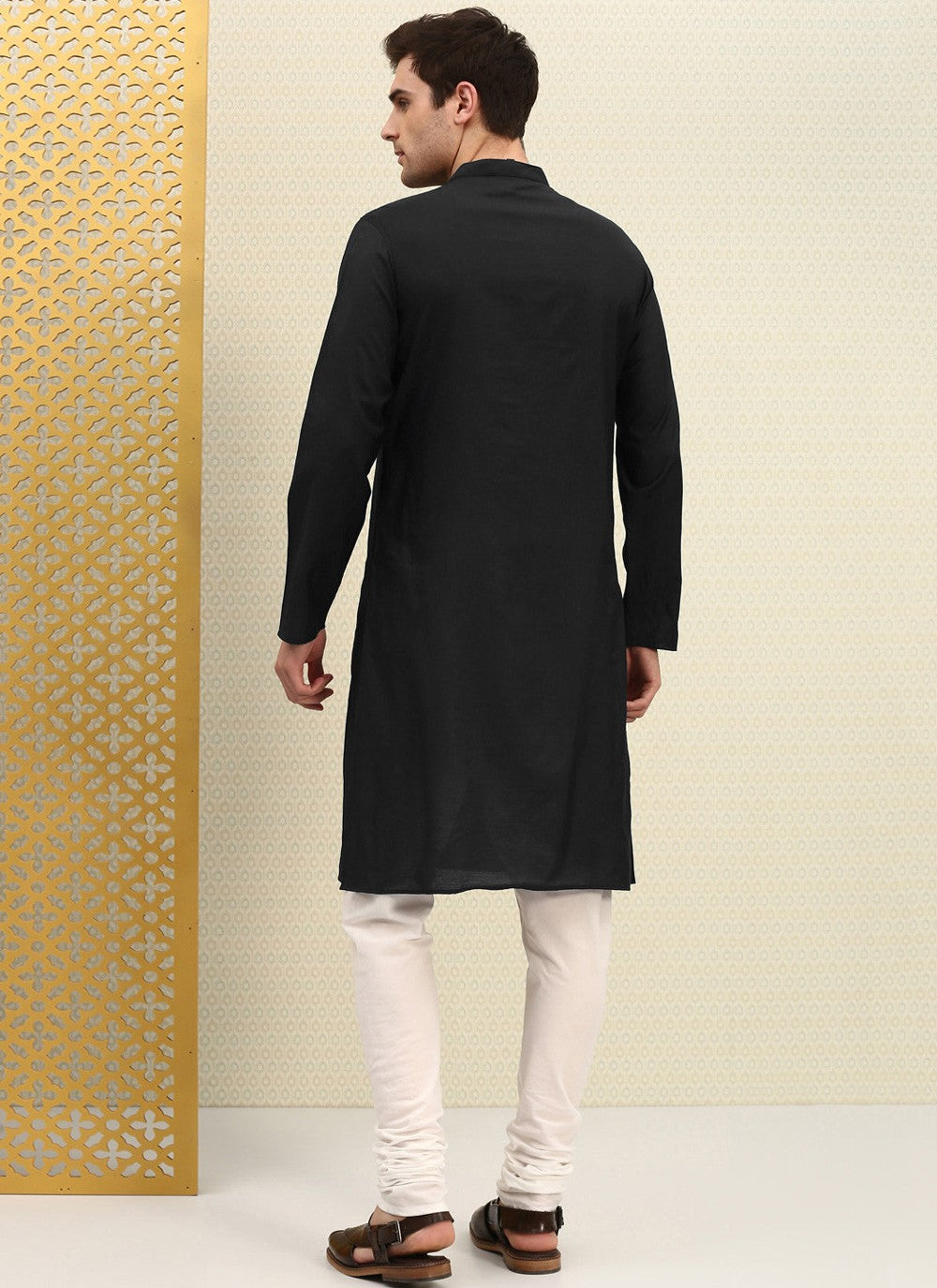 Embroidered Blended Cotton Black Kurta Pyjama - M4499