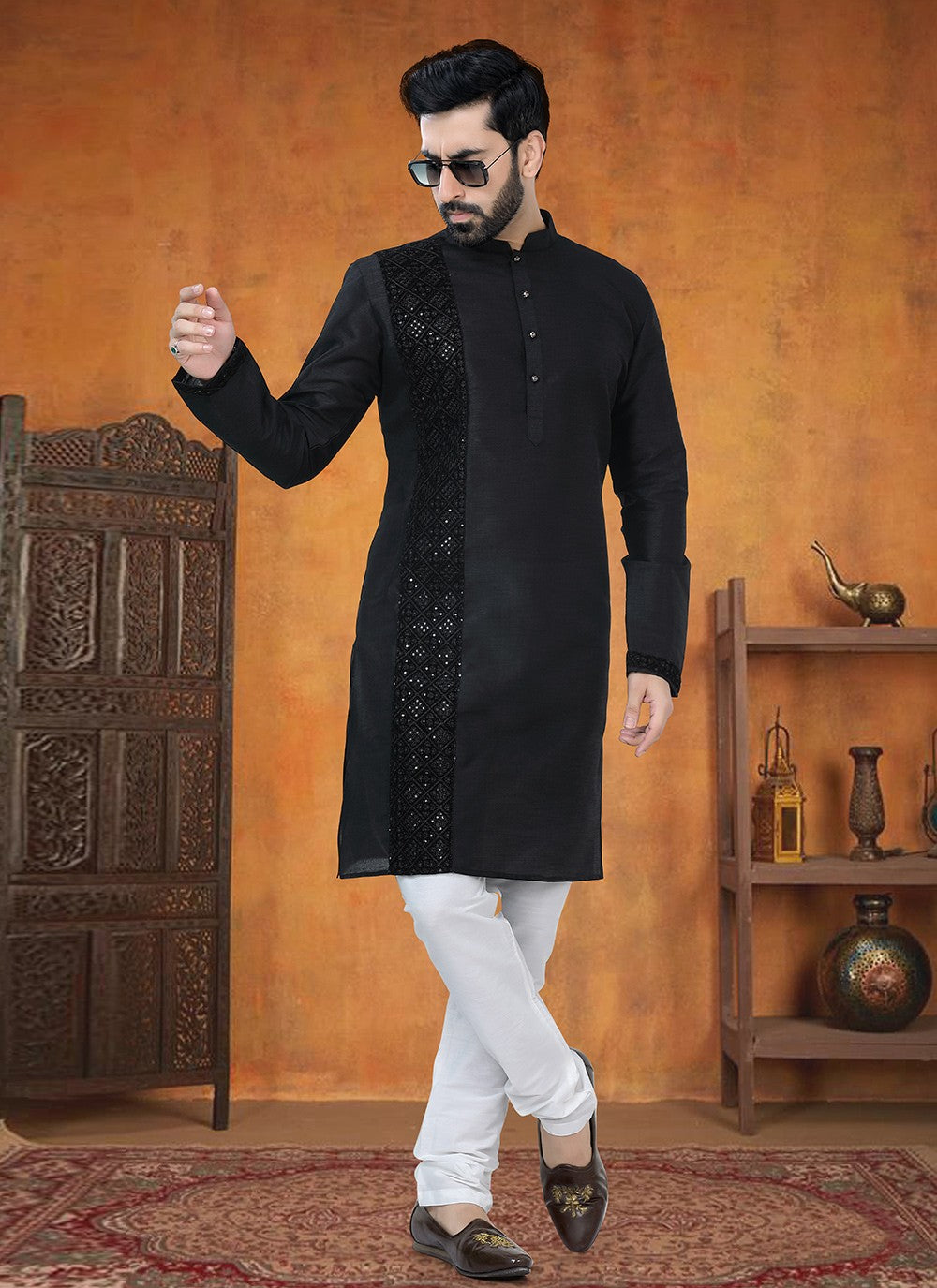 Patch Silk Black Kurta Pyjama - M8760