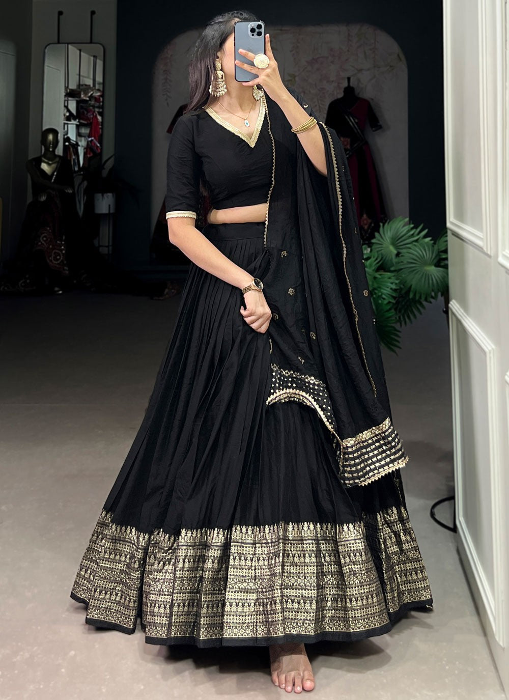 Border Work Chanderi A - Line Lehenga - L2742