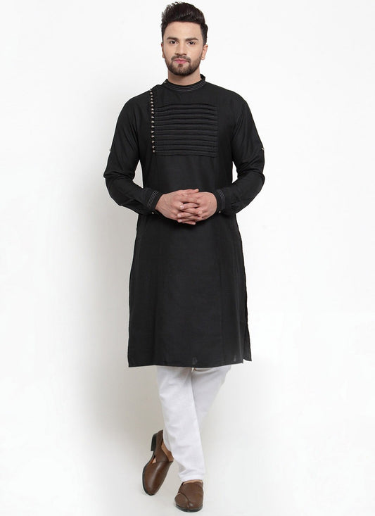 Embroidered Blended Cotton Black Kurta Pyjama - M4502