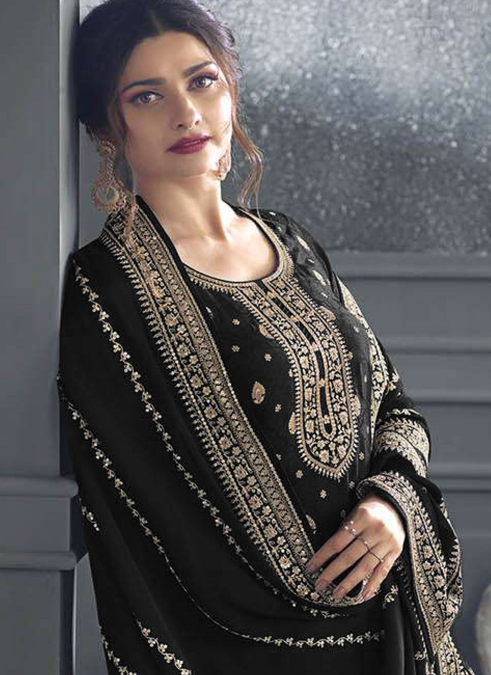 Jacquard Silk Salwar Suit - T3356