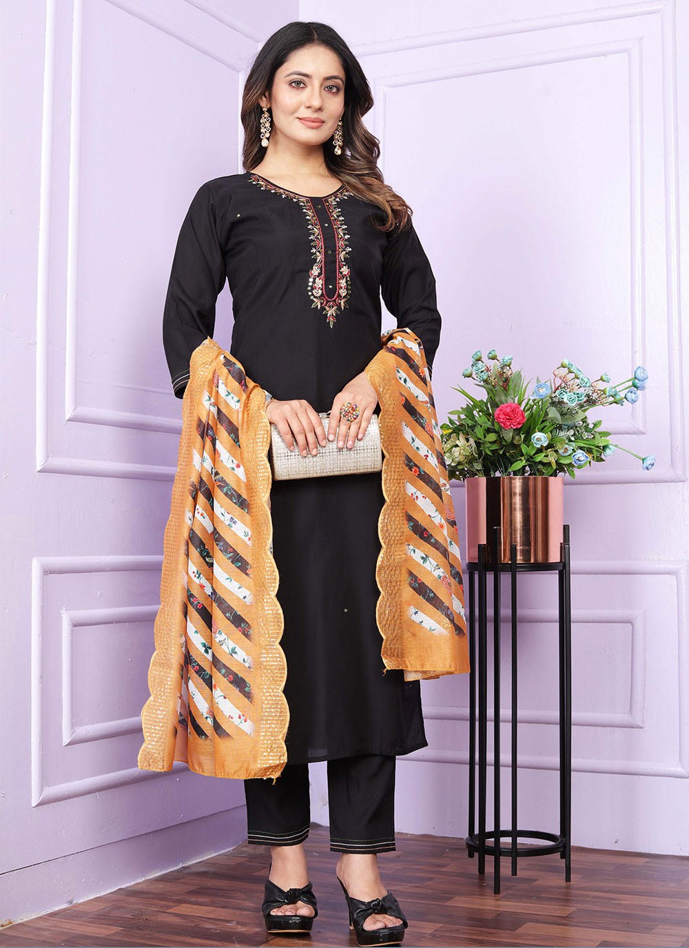 Muslin, Viscose Salwar Suit - T2838