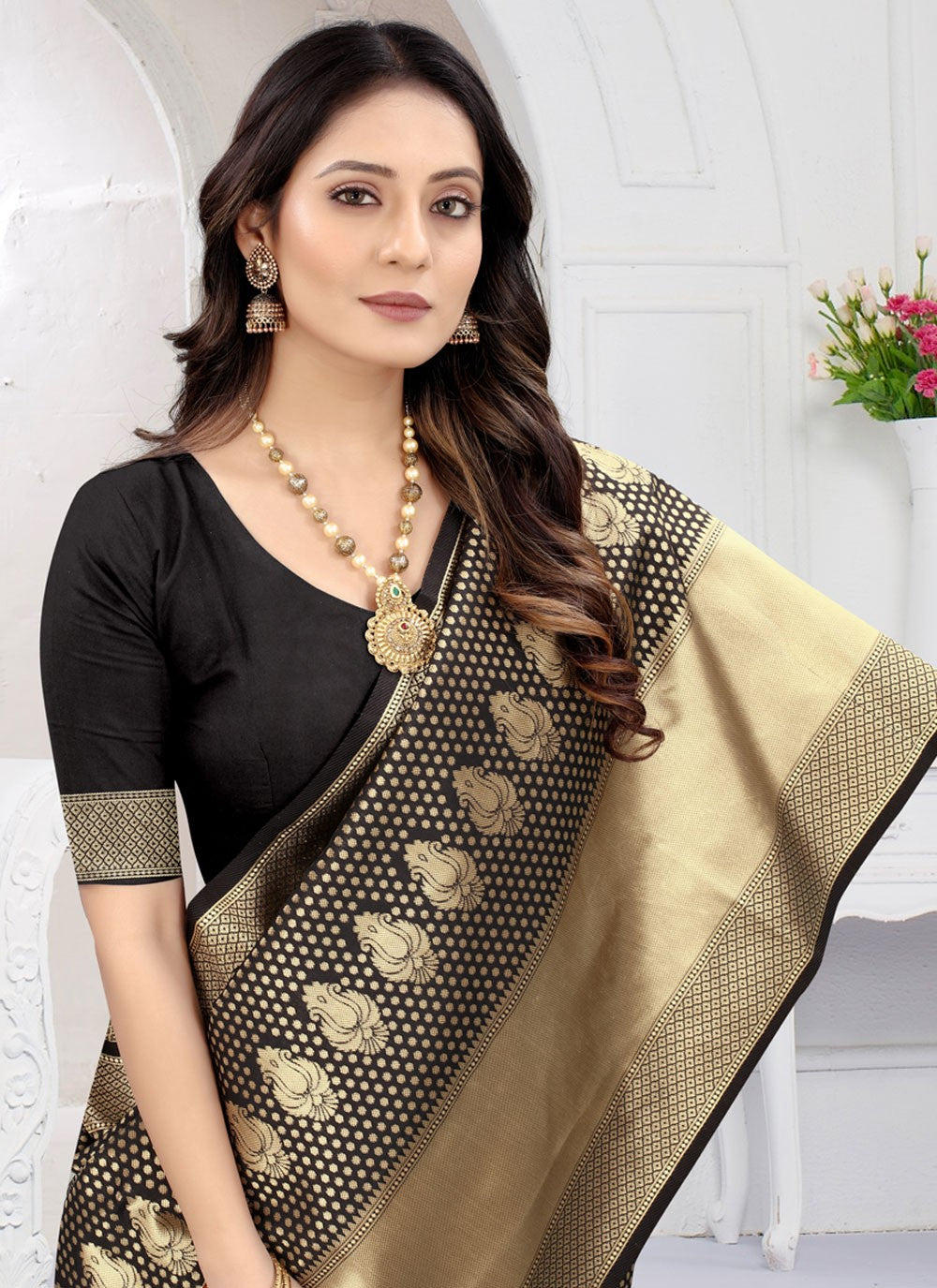 Designer Weaving Zari Banarasi Silk Saree - S1201