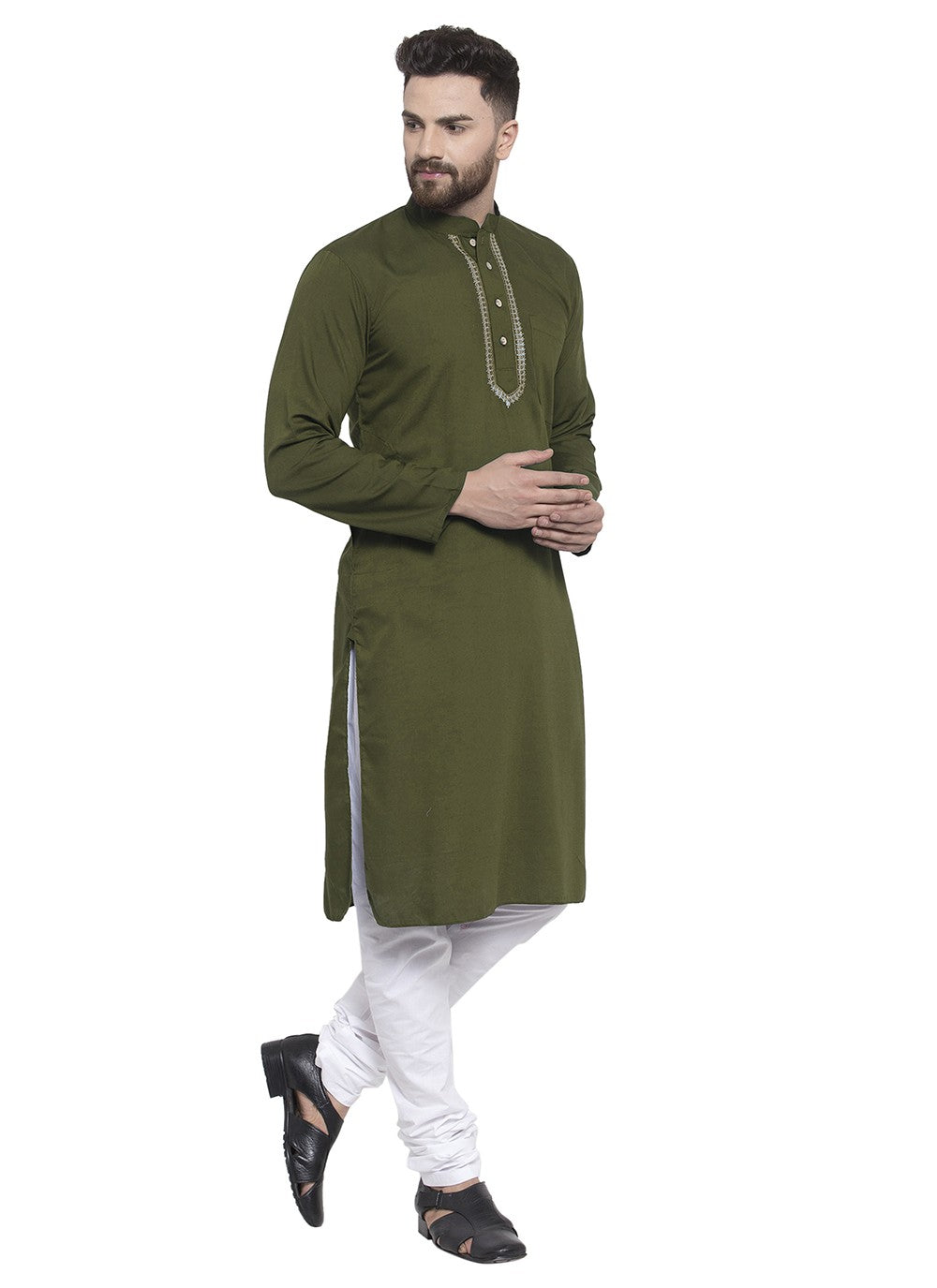 Machine Embroidery Blended Cotton Green Kurta Pyjama - M5666