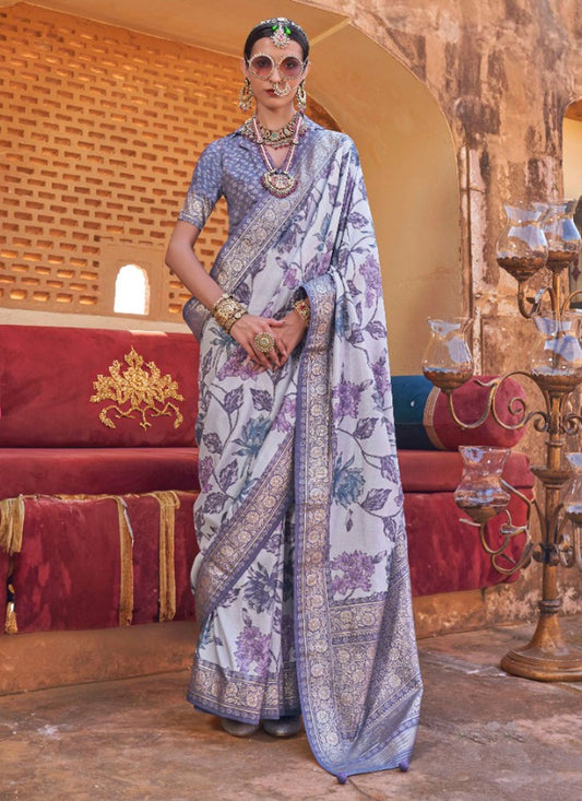 Border Work, Foliage Prints, Weaving Zari Silk Saree - S12095