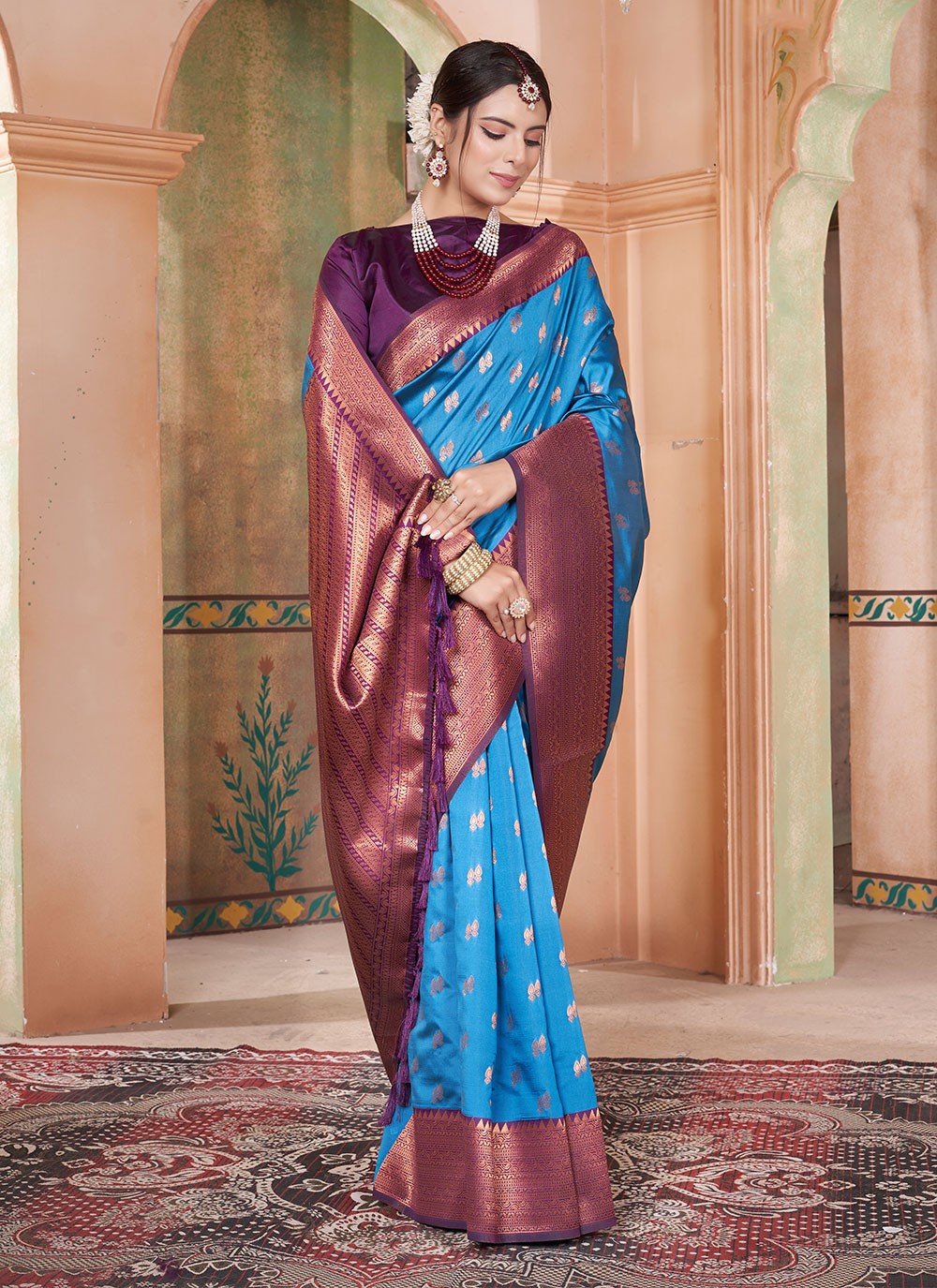 Classic Woven Kanjivaram Silk Saree - S6335