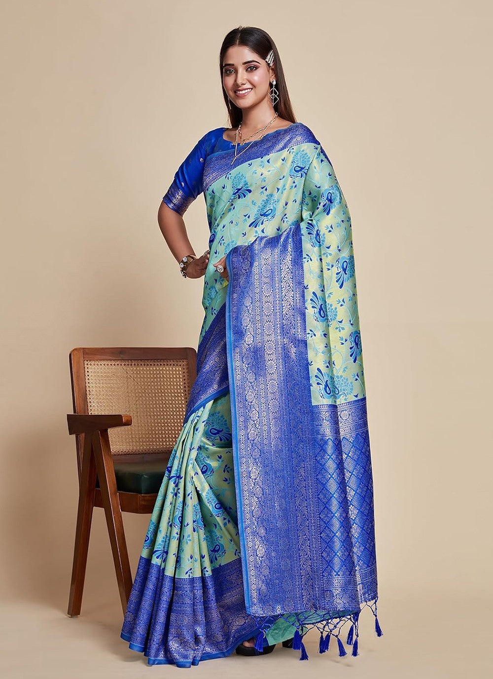 Classic Weaving Zari Kanjivaram Silk Saree - S5336