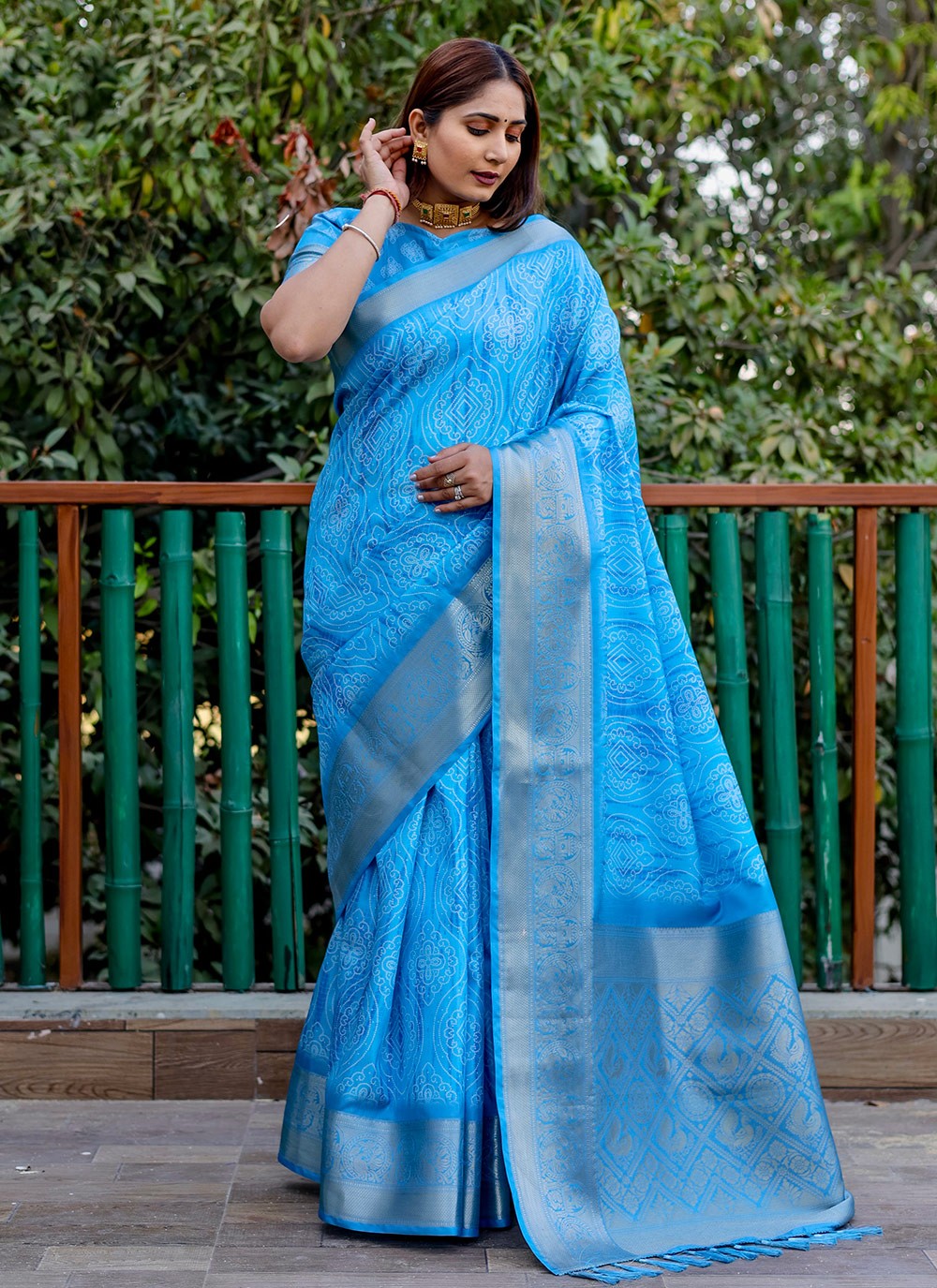 Contemporary Border Work Silk Saree - S8949