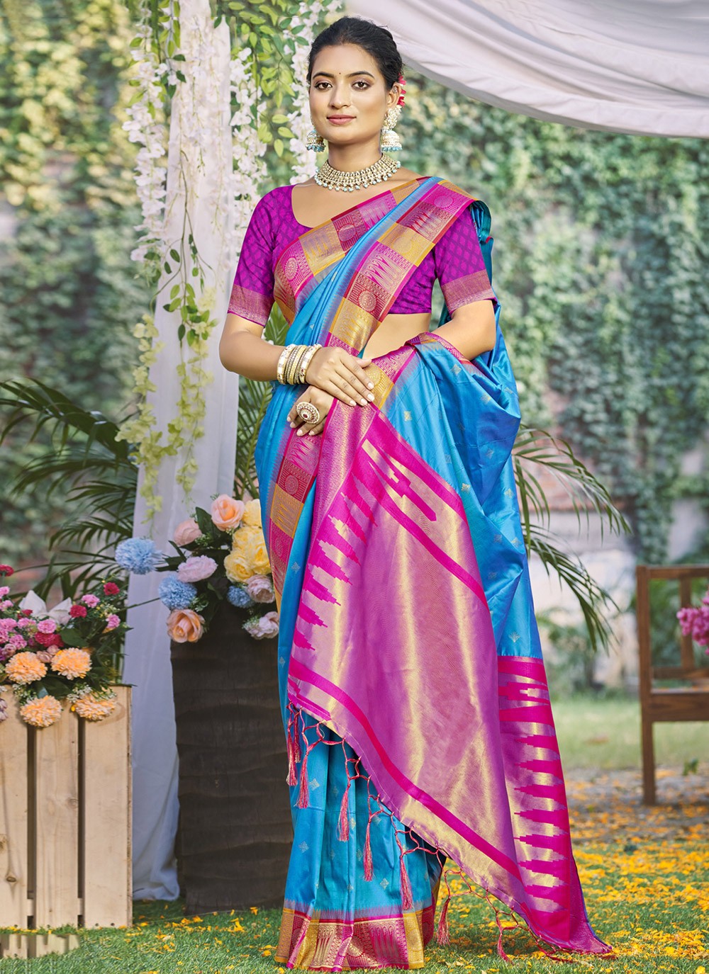 Classic Weaving Zari Silk Saree - S9861